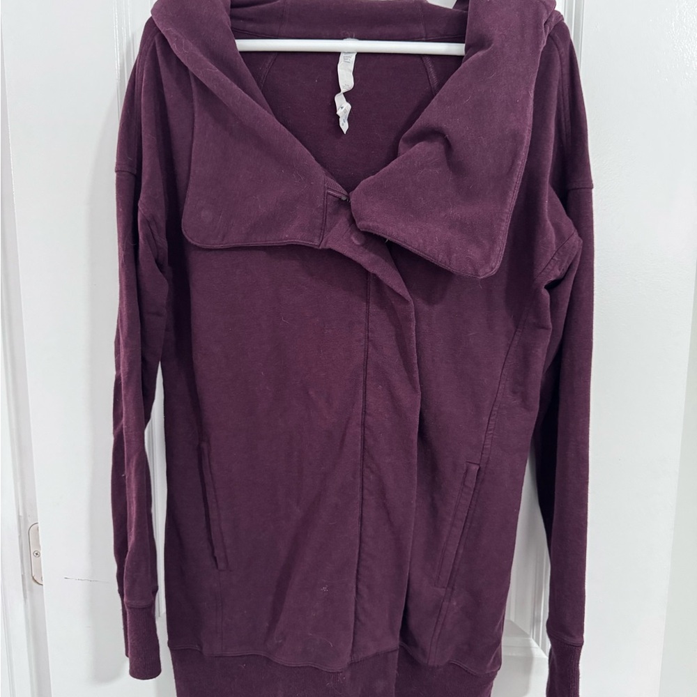 Lululemon wrap - burgundy - size 6